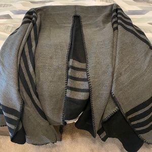Reversible cardigan